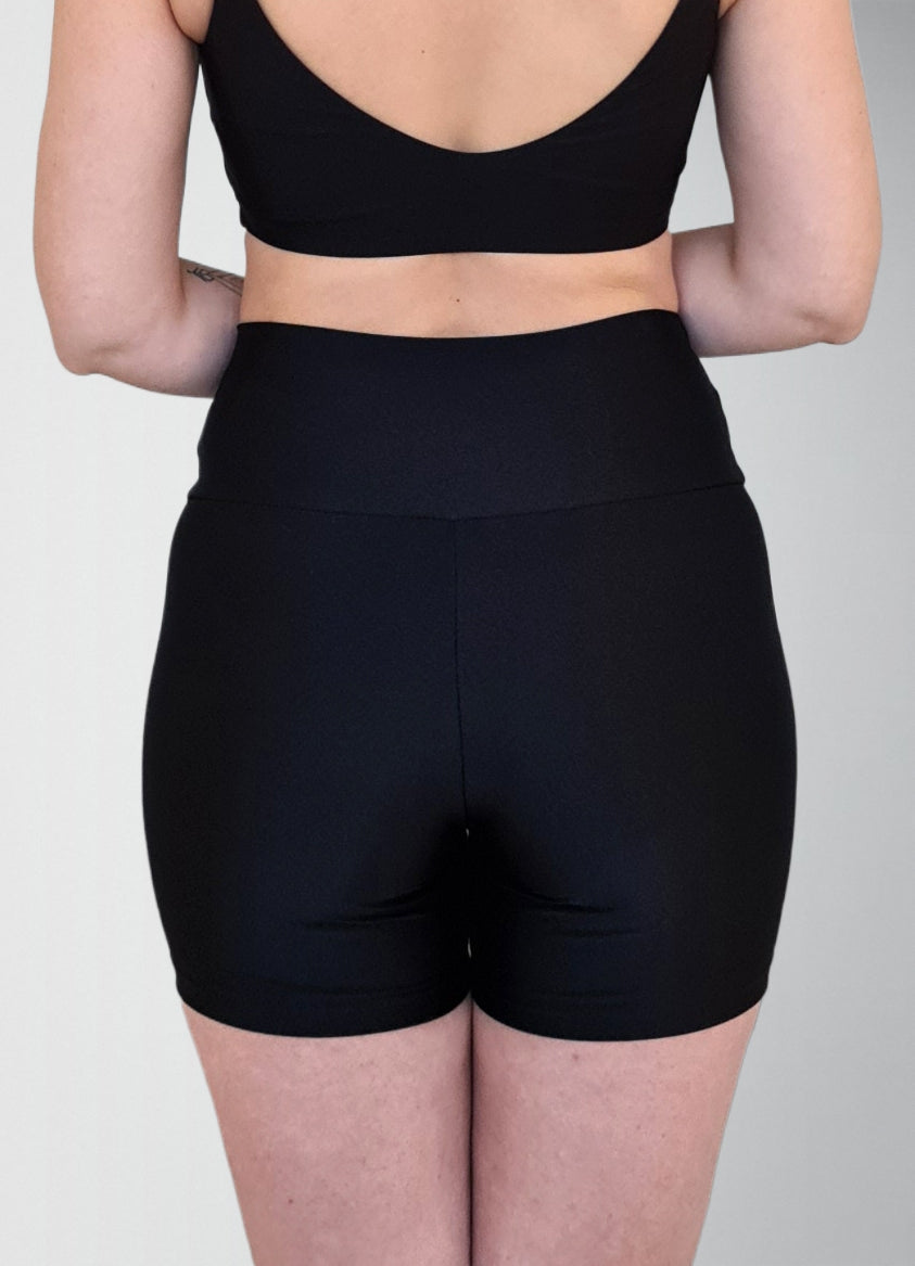 Shorts Spirit Cintura Alta Preto