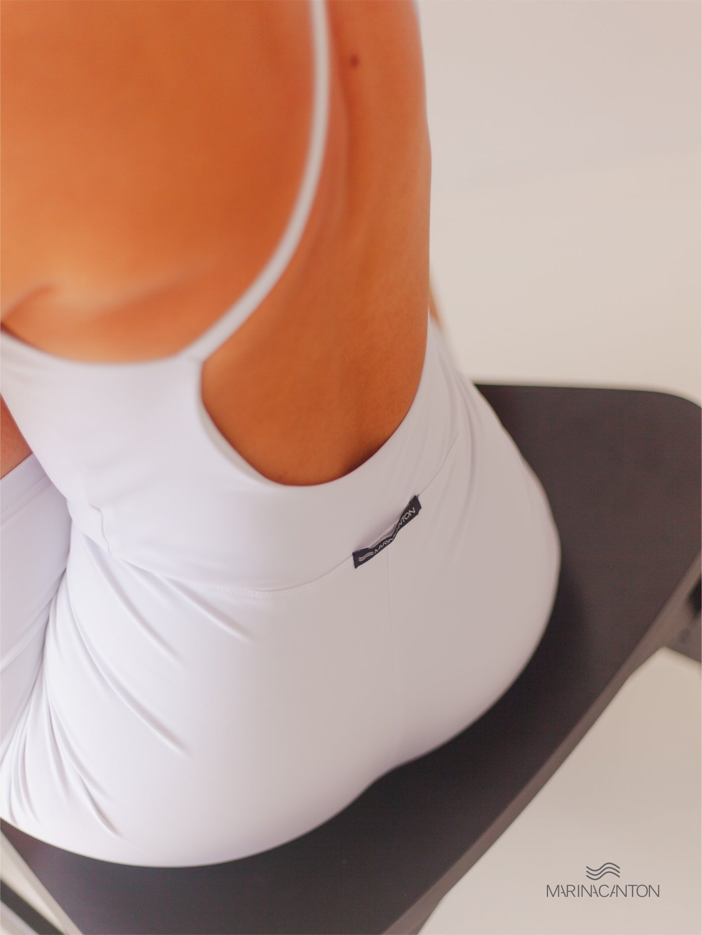 Macaquinho Bio UP Compress Alça Cruzada Branco