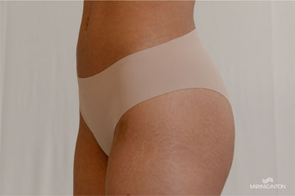 Calcinha Pele, Tradicional, Sem Costura - Cor: chocolate