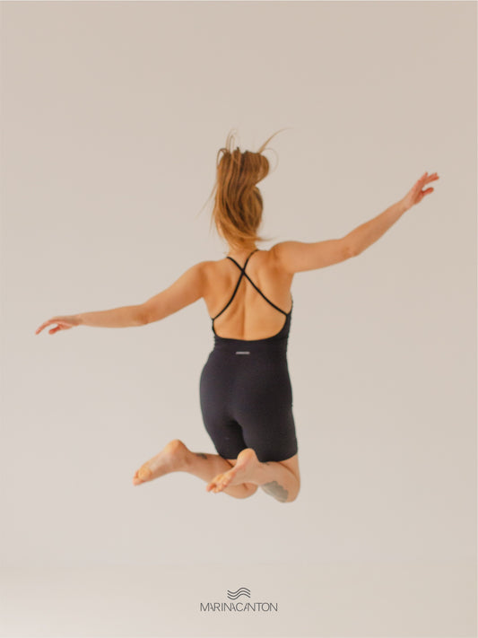 Macaquinho Bio UP Compress Alça Cruzada Preto