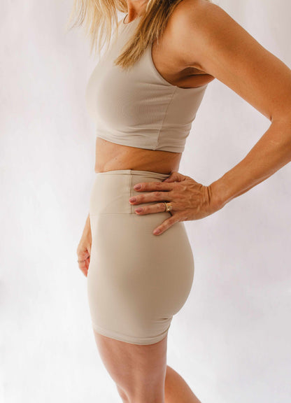 Bermuda Bio Up Compress Cintura Alta Nevada