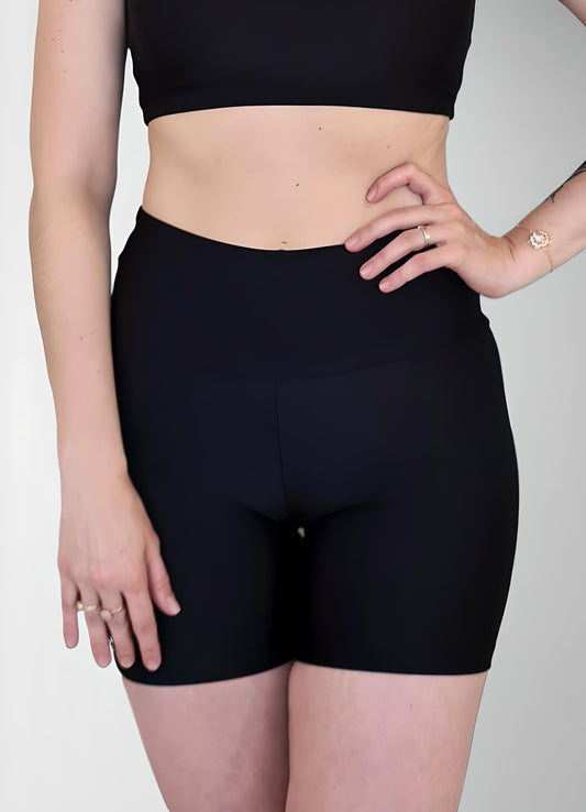 Shorts Spirit Cintura Alta Preto
