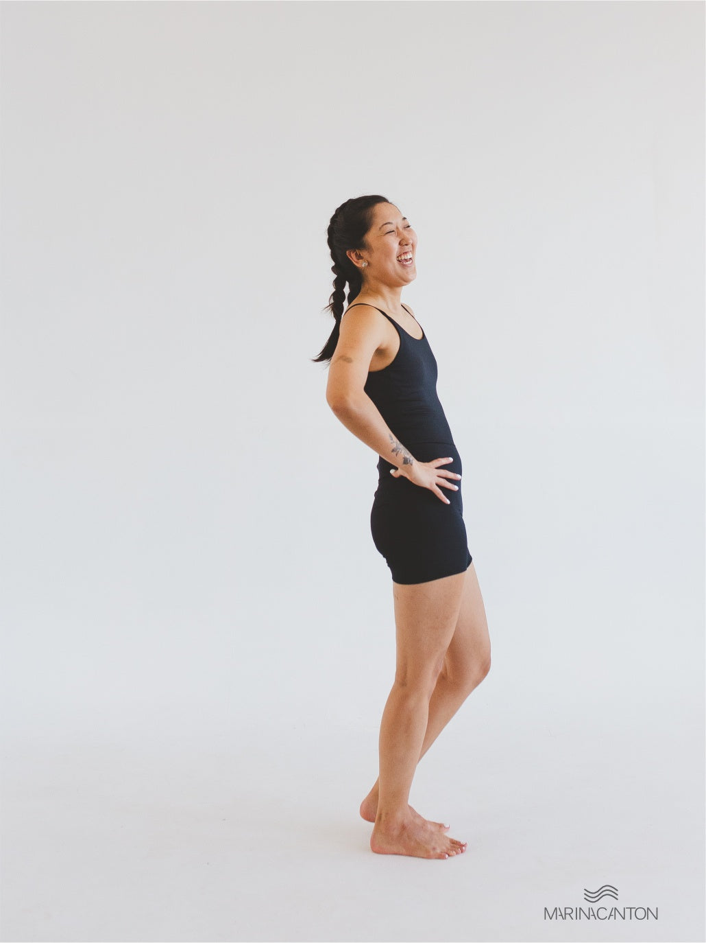 Macaquinho Bio Light Alcinha Costas V com Shorts Duplo Clássicos Preto