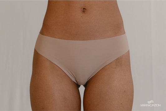 Calcinha Pele, Tanga, Sem Costura - Cor: chocolate