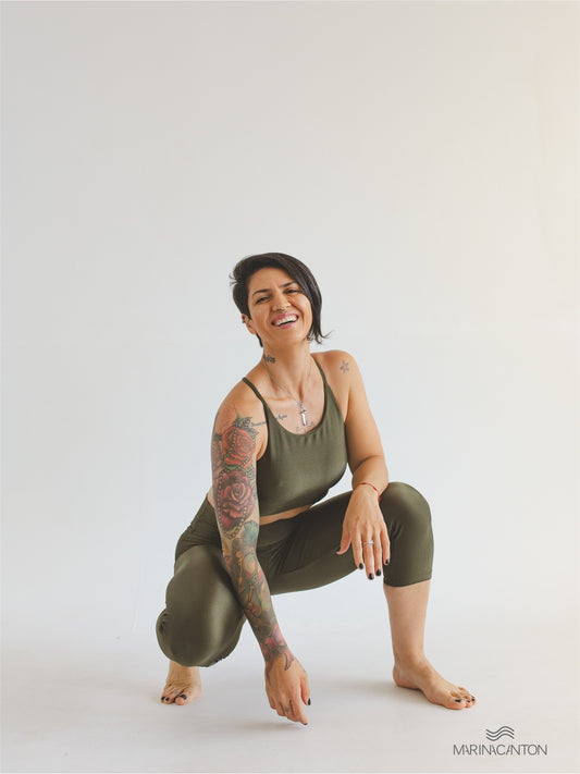 Legging Capri Spirit Light Cintura Alta Oliva