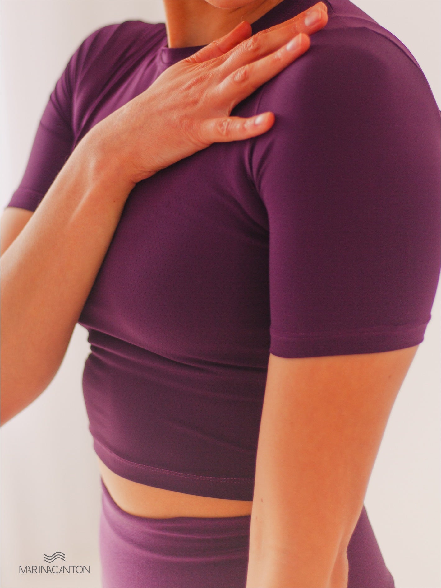 Cropped Breathe Manga Curta Amora