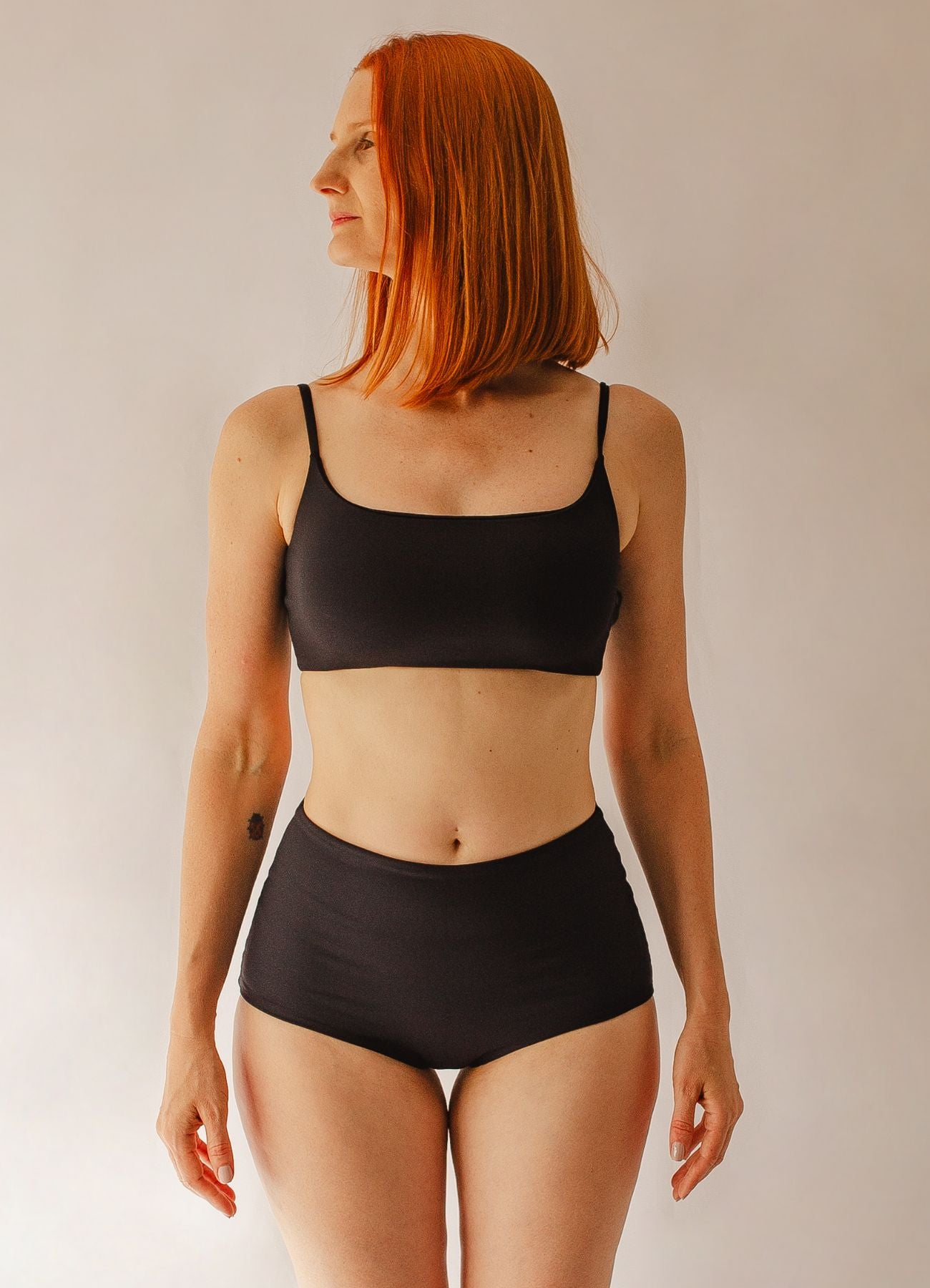 Hot Pants Bio Light Clássicos Preto