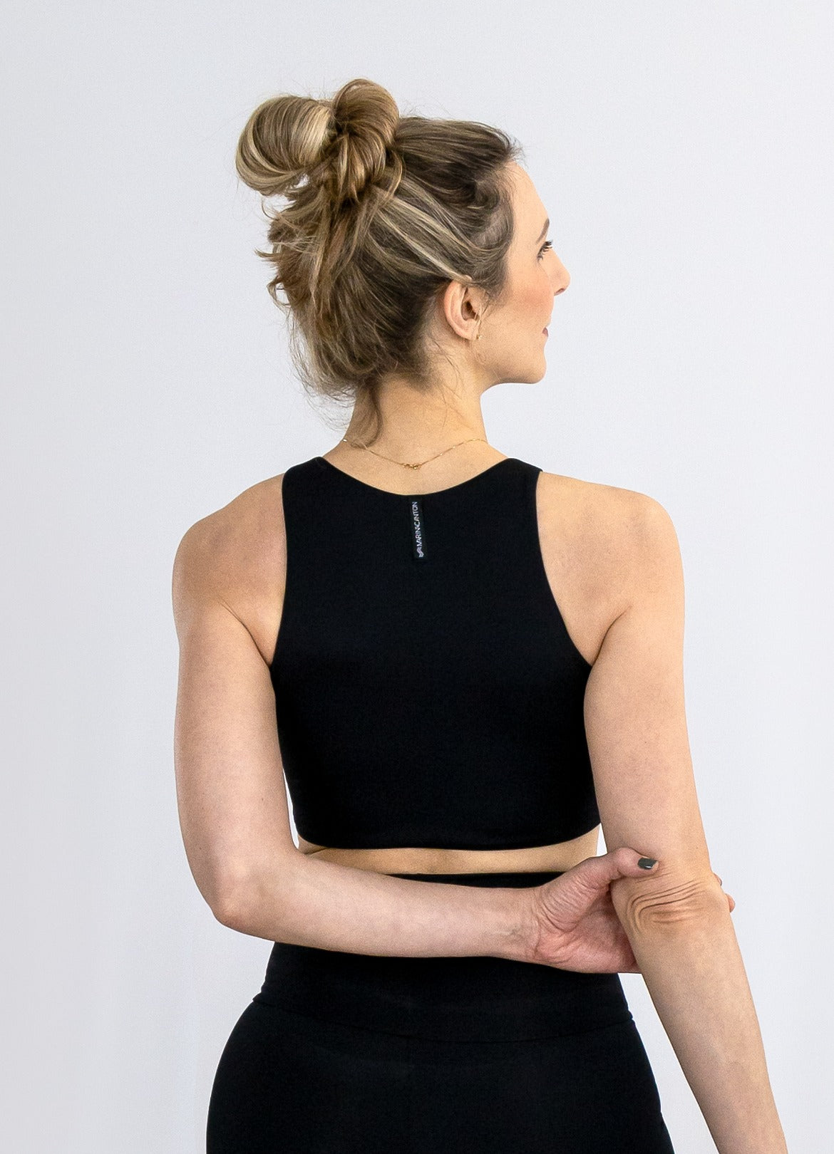 Top Cropped Bio Light Regata Clássicos Preto