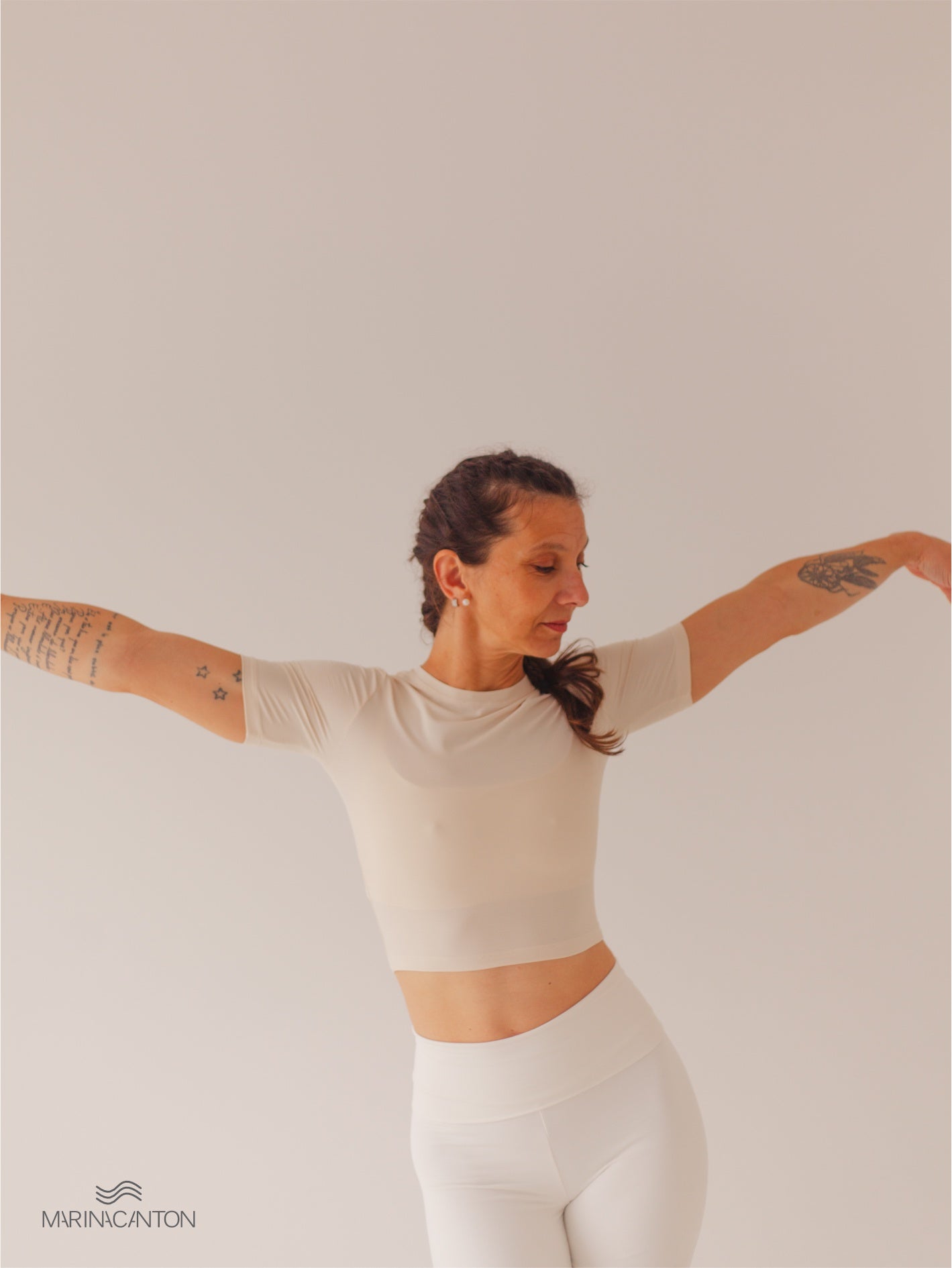 Cropped Breathe Manga Curta Off White