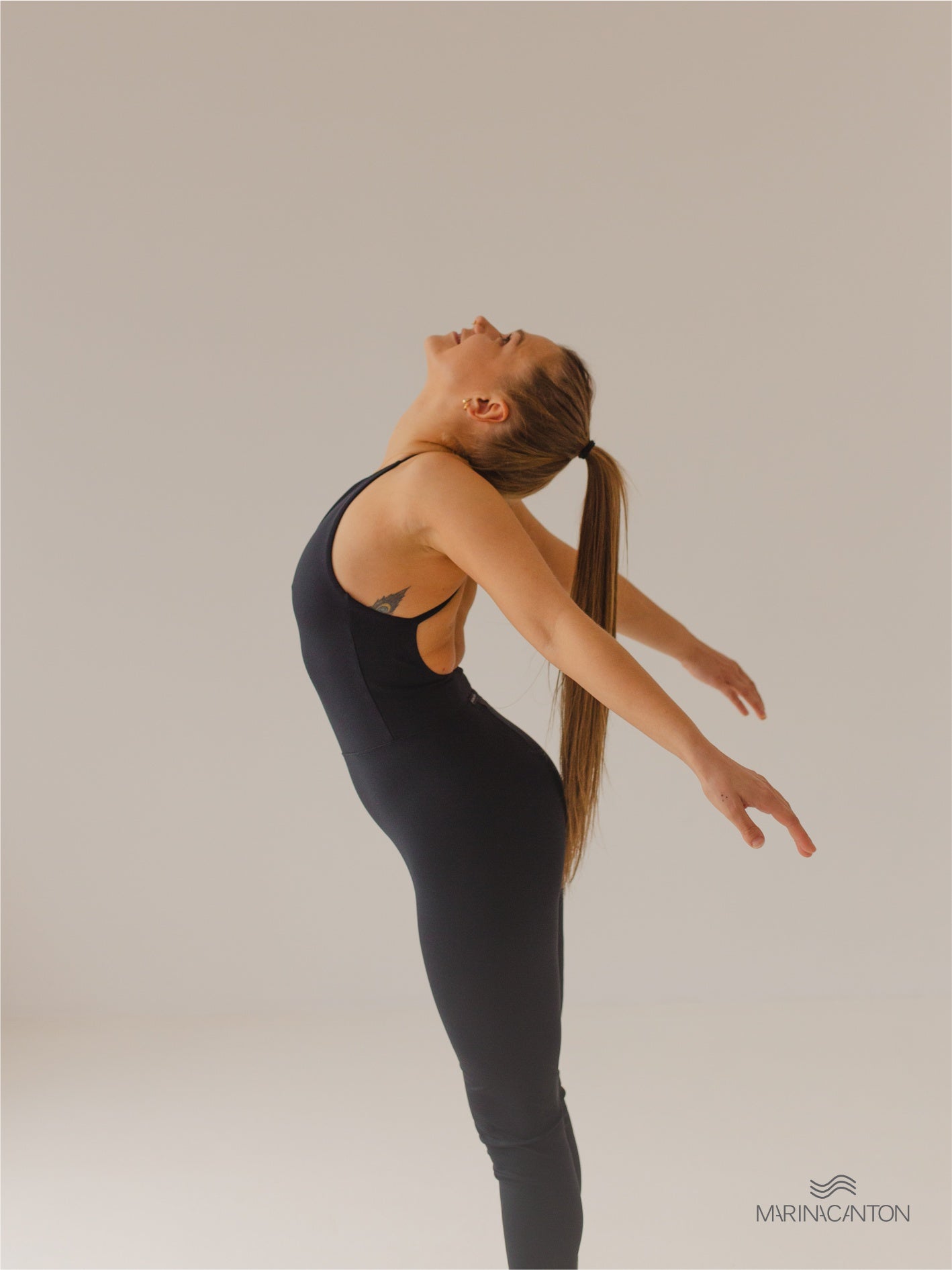 Macacão Bio UP Compress Alça Cruzada Preto