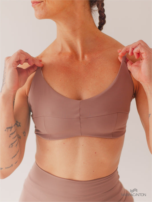 Top Bio UP Compress Alcinha Recortes Avelã