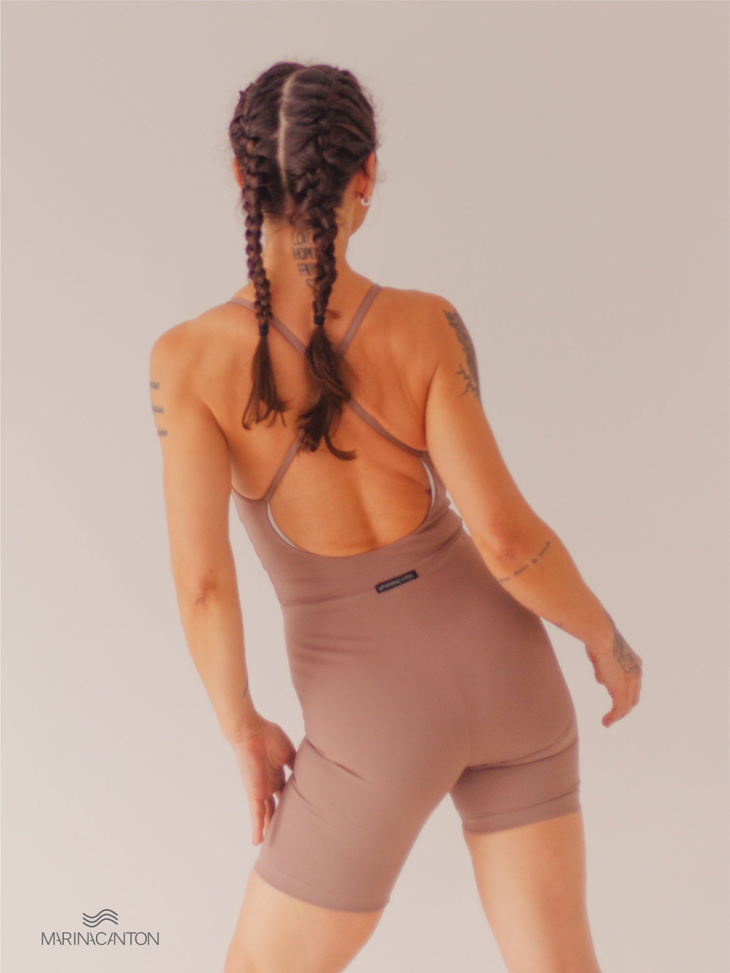 Macaquinho Bio UP Compress Alça Cruzada Avelã