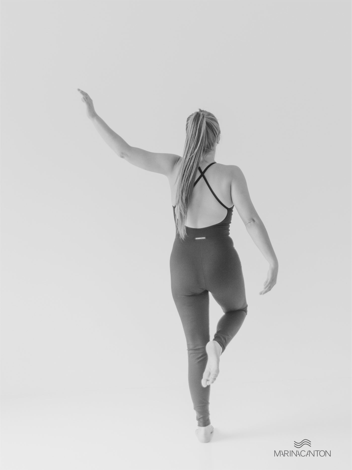 Macacão Bio UP Compress Alça Cruzada Preto