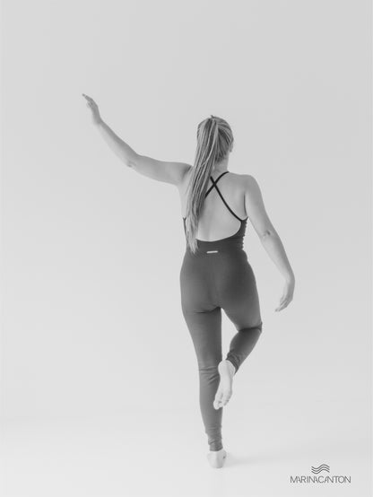 Macacão Bio UP Compress Alça Cruzada Preto